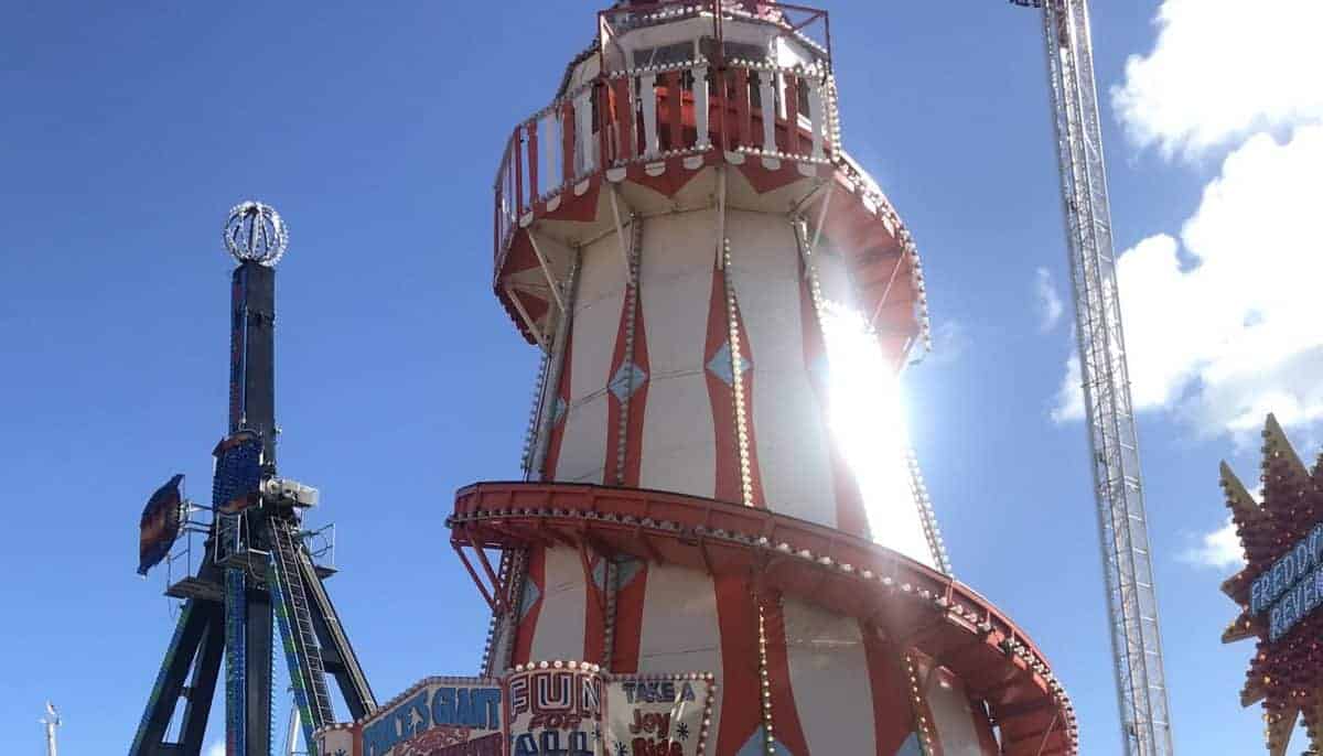 Photo of Arthur Price’s Helter Skelter flanked by Darren Matthews’ Loop Fighter and Abie Danter’s Star Flyer