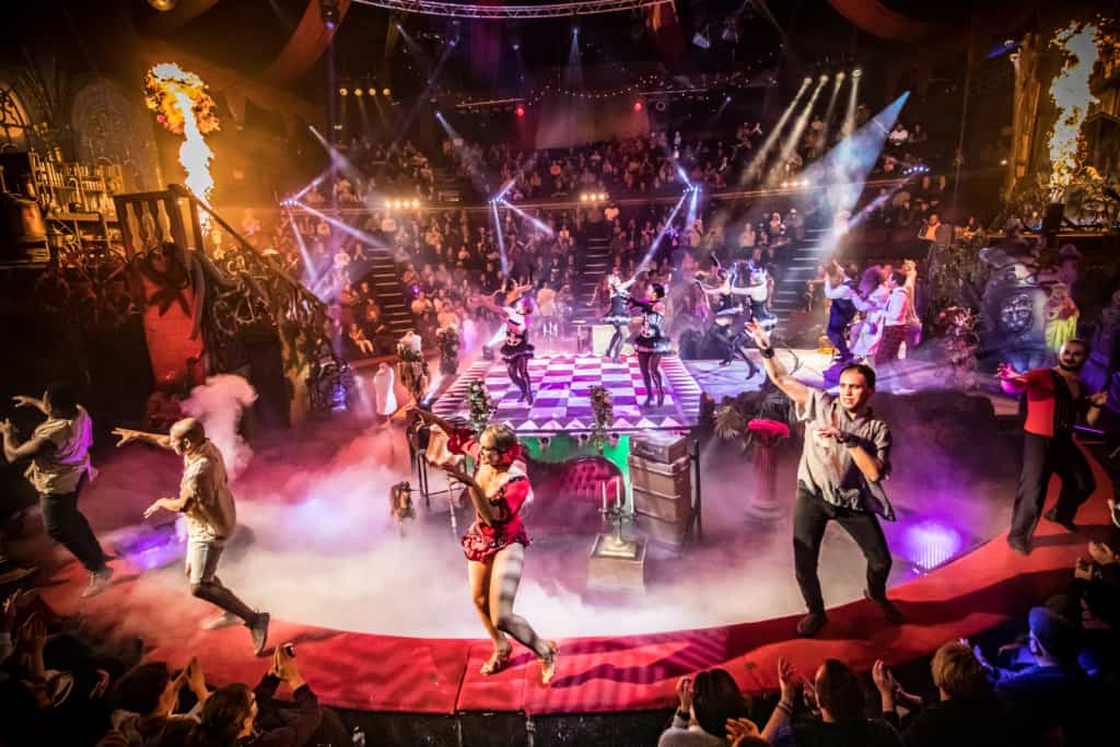 hippodrome circus Spooktacular Finale dance