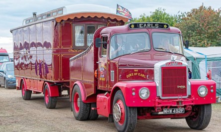 Steve Earl’s Scammell and living van travelled to a number of steam rallies last year.